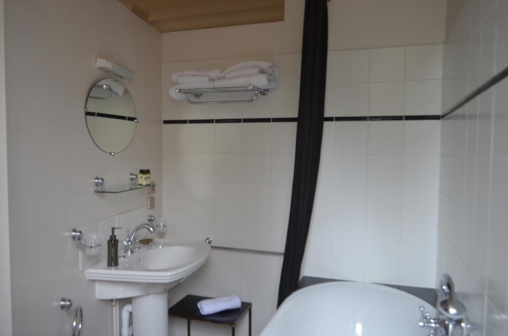 Lit En Loire Bed & Breakfast แซงต์ซีร์ซูร์ลัวร์ ภายนอก รูปภาพ