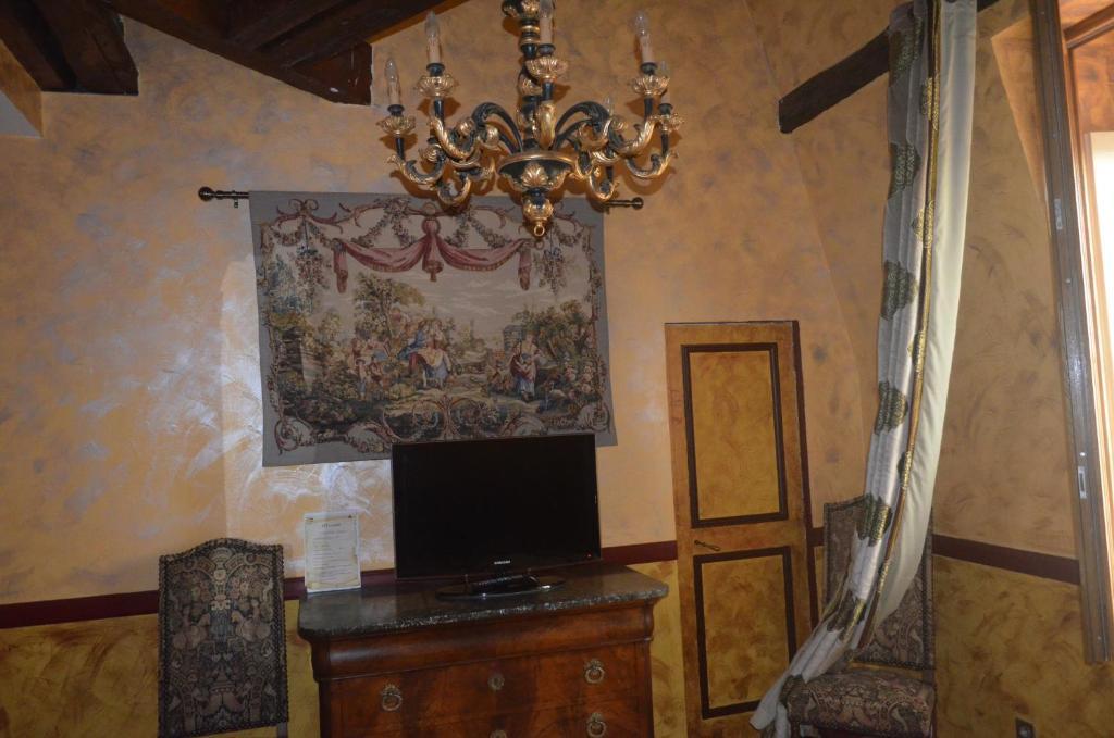 Lit En Loire Bed & Breakfast แซงต์ซีร์ซูร์ลัวร์ ภายนอก รูปภาพ